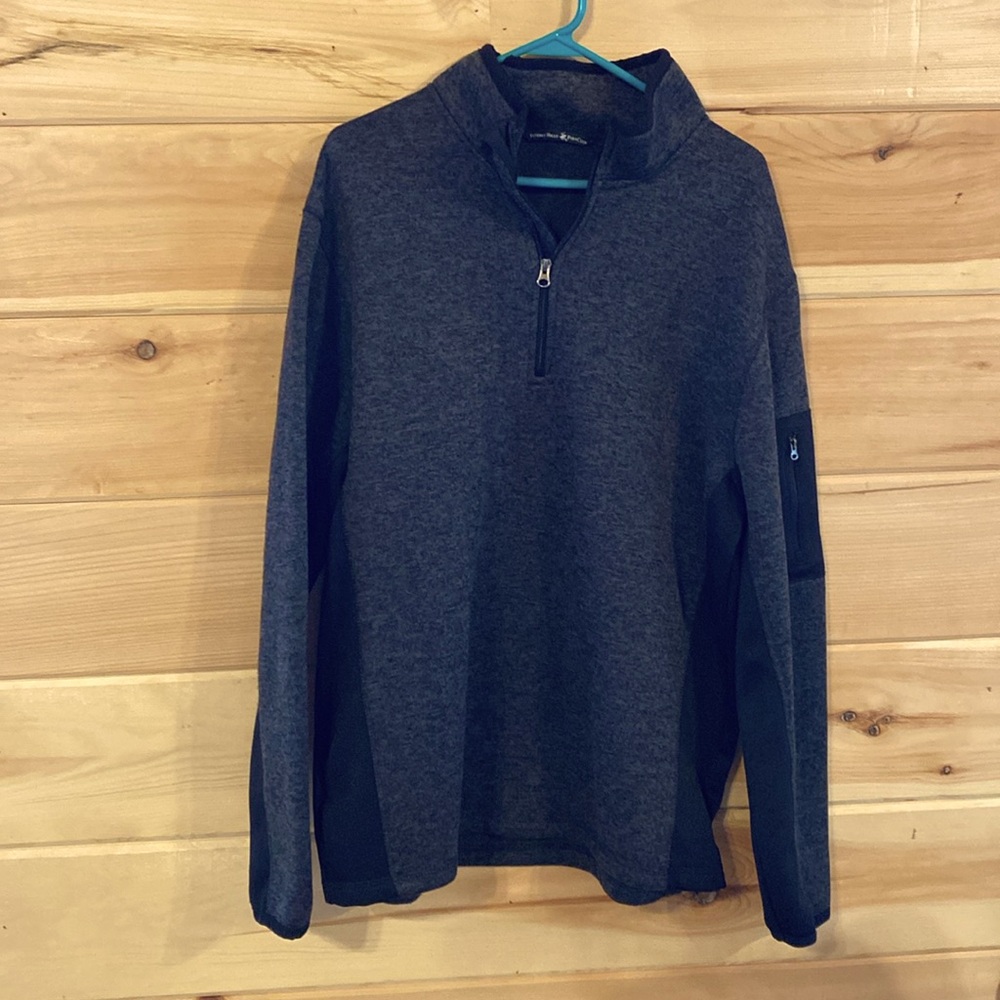 Beverly Hills polo club half zip sweatshirt -extra large $18